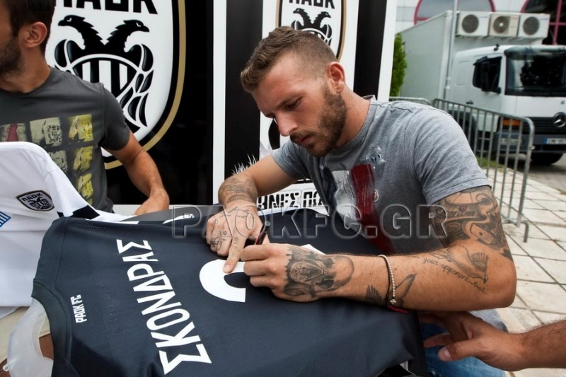 Σκόνδρας: «Να δίνουμε χαρά στον κόσμο του ΠΑΟΚ»