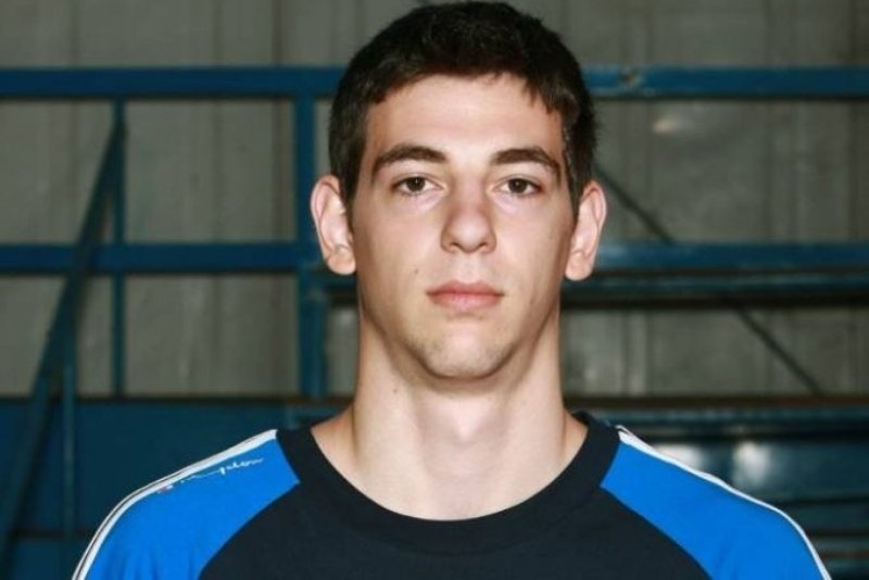 Απόλλωνας Πατρών: Για 1+1 ο Αντωνάκης