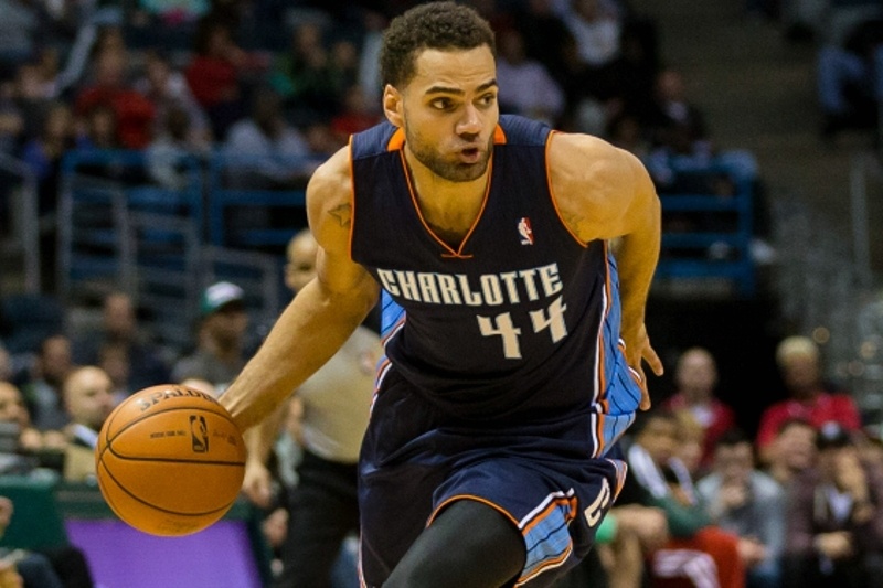 Σάρλοτ Χόρνετς: Διαθέσιμος και έτοιμος ο Τζεφ Τέιλορ