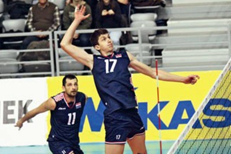Εθνικός Αλεξανδρούπολης: Μιχάι αντί Ουέστ