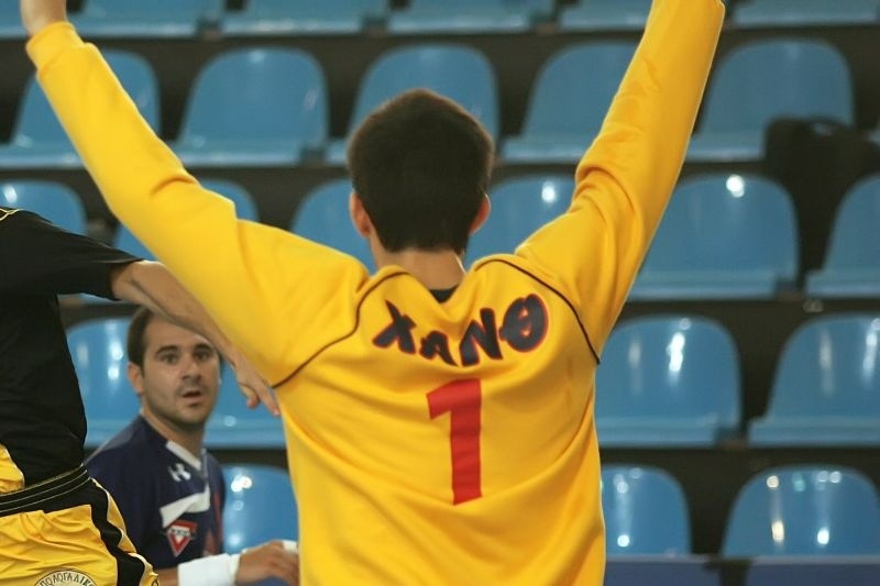 «Καθάρισε» ο Τσαβδάρης