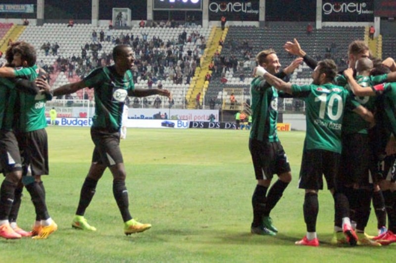 Ζοκορά: «Θεός του γκολ ο Γκέκας» (tweet)