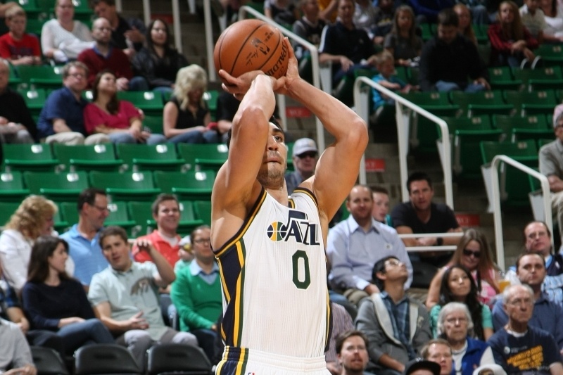 Γιούτα Τζαζ: Τρίποντα από τον Καντέρ θέλει ο Σνάιντερ