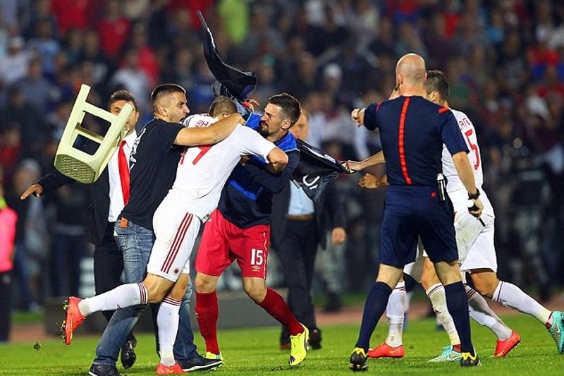 Η μπάλα βάζει… φωτιά στα Βαλκάνια (videos+photos)