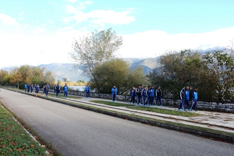 ΑΕΛ Καλλονής: Πρωινός περίπατος στη λίμνη (photos)
