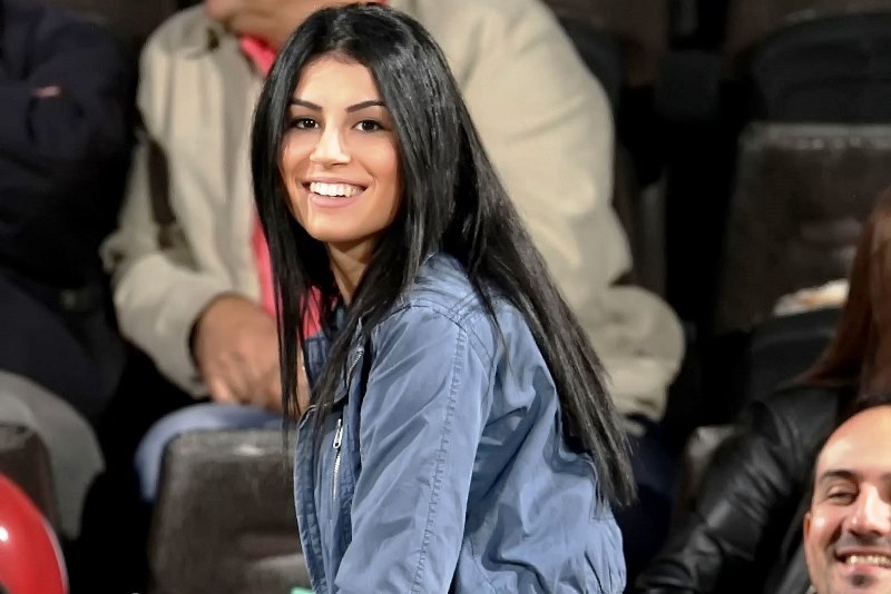 Τα «καυτά» κορίτσια των γηπέδων (photos)