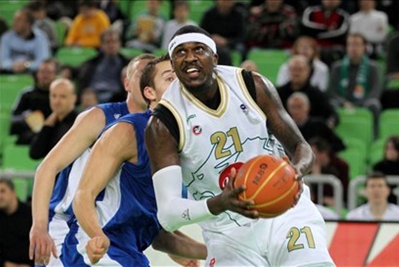 ΑΕΚ: Χαλάει του Πίνκνεϊ