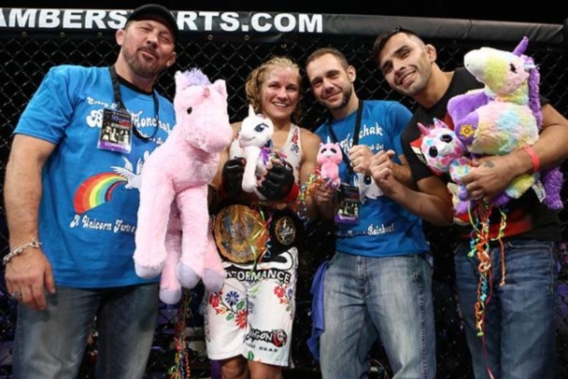 Invicta FC 9: Εύκολη υπεράσπιση για Honchak