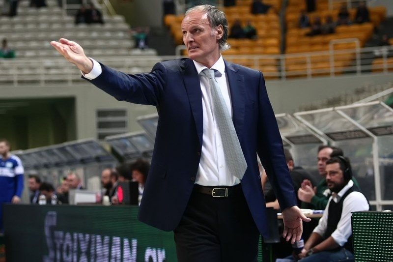 Ιβάνοβιτς: «Μάλλον δε γνωρίζω καλά τους παίκτες μου»