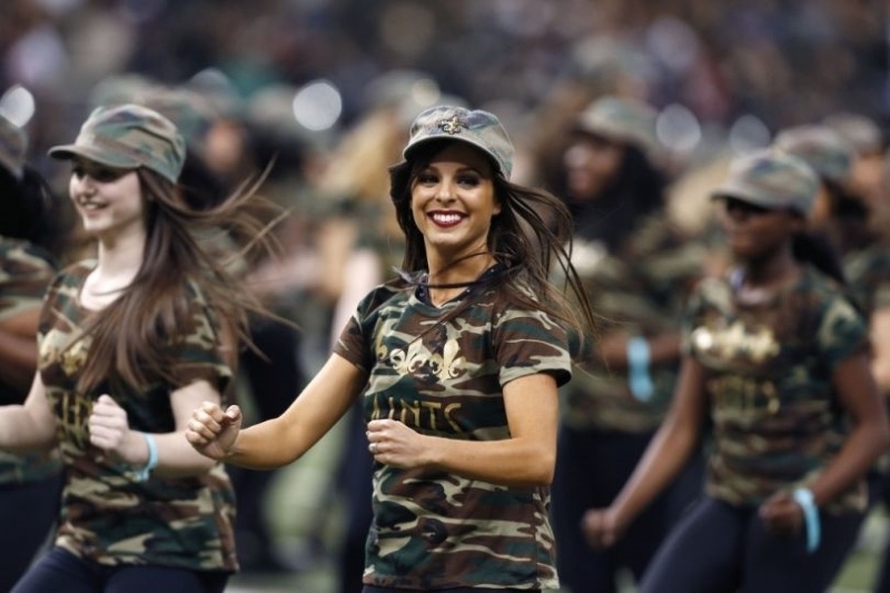 NFL: Οι Cheerleaders της δέκατης αγωνιστικής (photos)