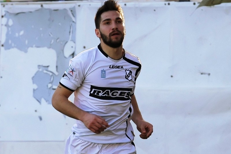 ΟΦΗ: Πρόβλημα με Μεϊτέ, Περογαμβράκη