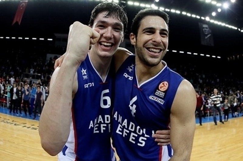 Ευρωλίγκα: Κορυφαίες φάσεις στην αυλαία (videos)