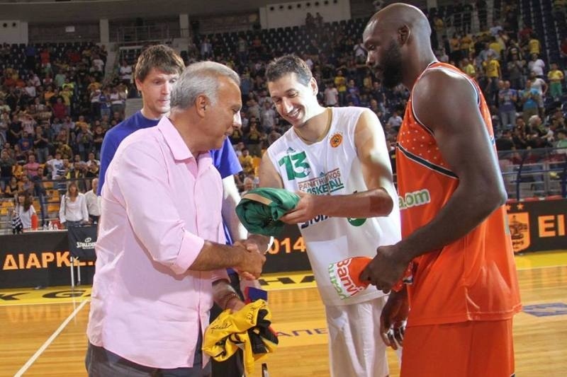 «Nick Galis Cup»: Δημοπρατούνται οι φανέλες (photos)