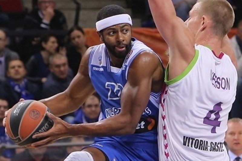 Νεπτούνας - Λαμποράλ Κούτσα 80-79