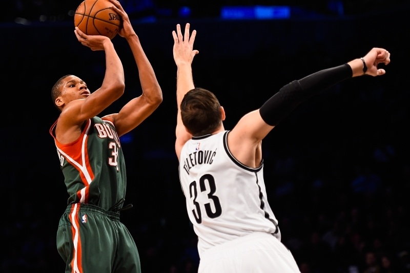 Μιλγουόκι Μπακς: Επιπλέον χρόνος στη θέση «5» για Αντετοκούνμπο