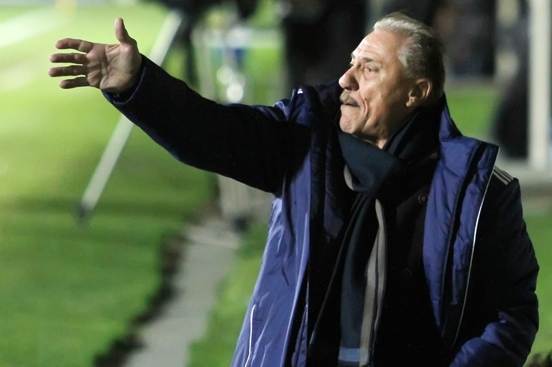 Ματζουράκης: «Ήταν άκυρο το πρώτο γκολ»