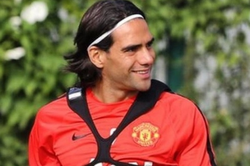 Μάν. Γιουνάιτεντ: Αντιμίλησε... σε φαν Χάαλ η γυναίκα του Φαλκάο! (photo)