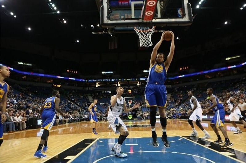 Γκόλντεν Στέιτ Ουόριορς: «Δεκατριάρι» στη Μινεάπολις, χτύπησε ο Μπόγκουτ (video)