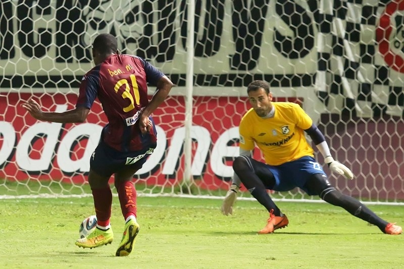 Μπεν: «Θέλω να παίξω σε μεγάλη ομάδα»