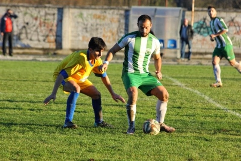 Πυρσός Γρεβενών- Λευκάδια 2-1