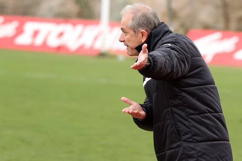 Σταθόπουλος: «Ο Αναστασιάδης κάνει εκπληκτική δουλειά»