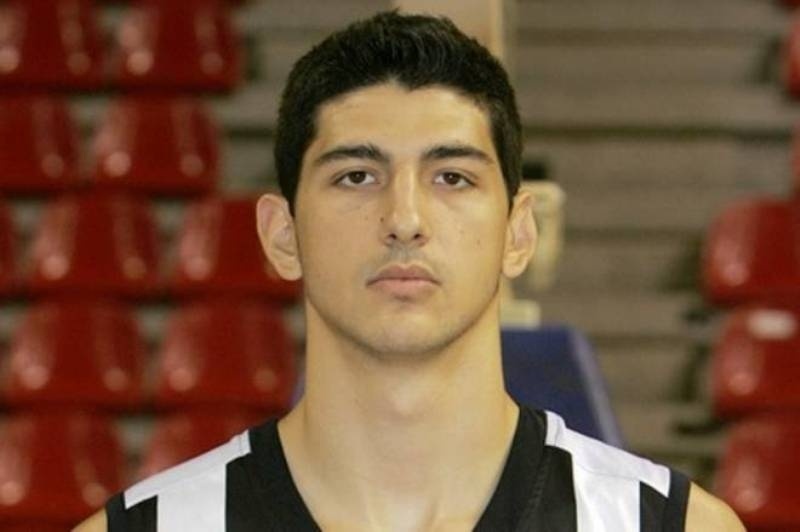 Κώττας: «Νίκη και στην Ποντγκόριτσα»