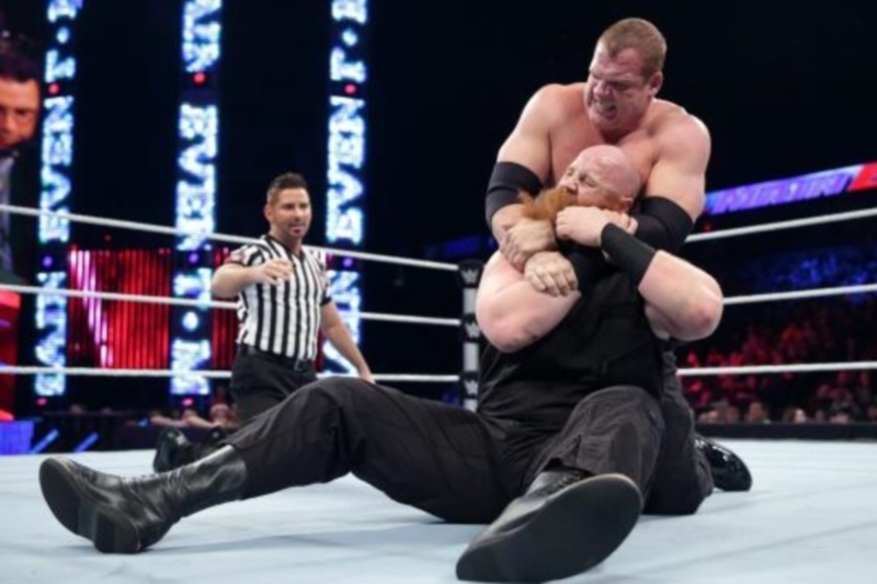 Main Event: Επιβλητικός o Kane (photos+videos)