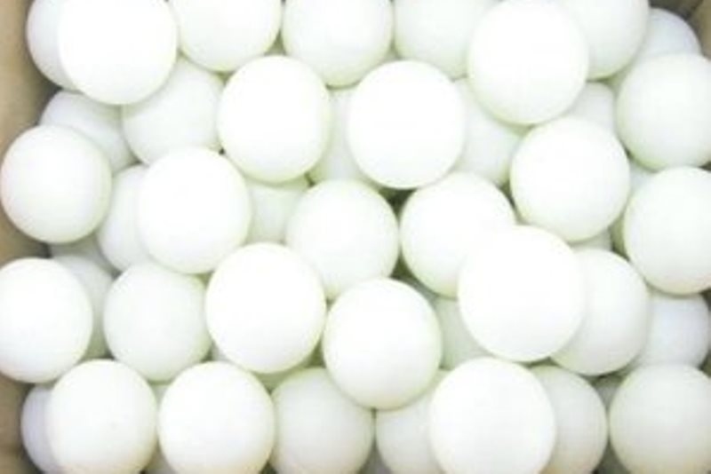 Πινγκ Πονγκ: Με το κλασικό μπαλάκι