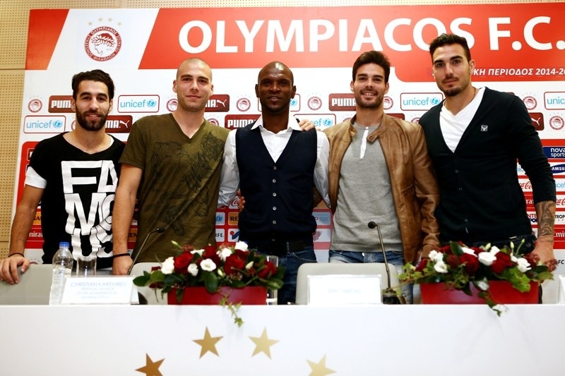 Ολυμπιακός: Αποχαιρέτισαν Αμπιντάλ οι Ρομπέρτο, Μποτία, Ντουρμάζ και Κασάμι (photos)