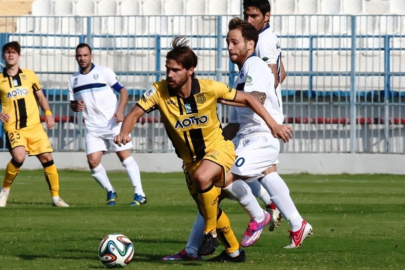 Εργοτέλης: Τέλος και ο Στράους