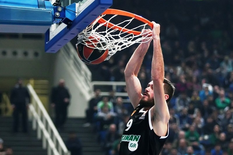 Φώτσης: «Και πρωτάθλημα και Ευρωλίγκα»