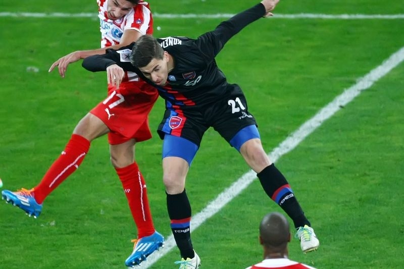 Καλλιθέα: «Κολλάει» του Σταυροθανασόπουλου