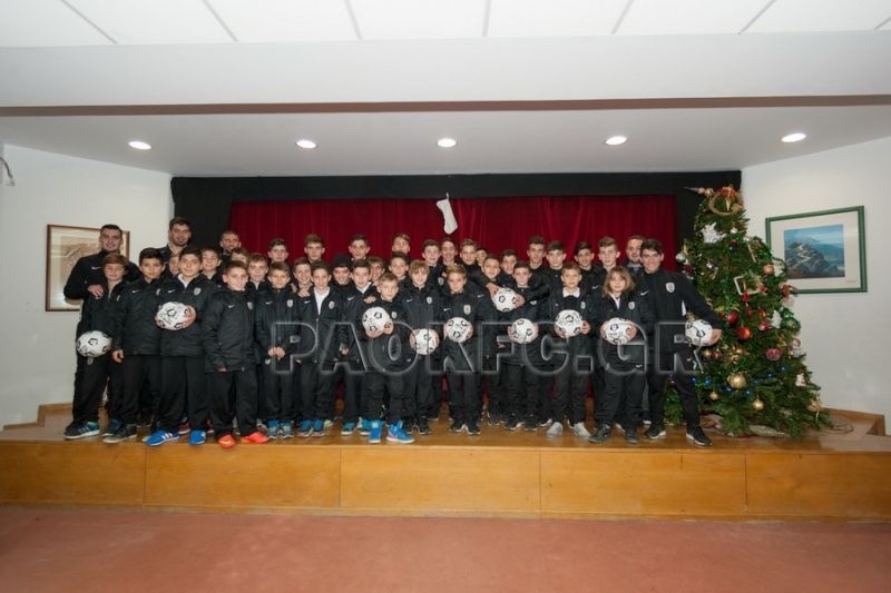 ΠΑΟΚ: Μοίρασαν χαμόγελα οι Κ14 και Κ12 (photos)