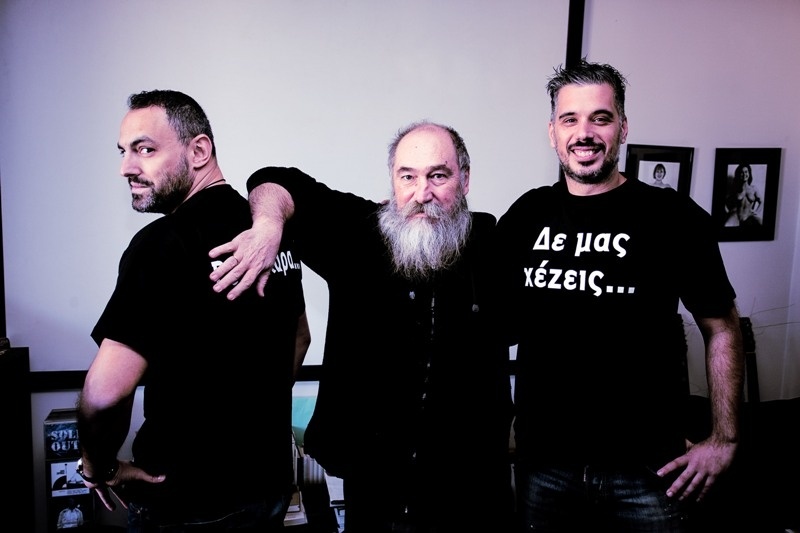 Ο Τζίμης βαράει αλύπητα!