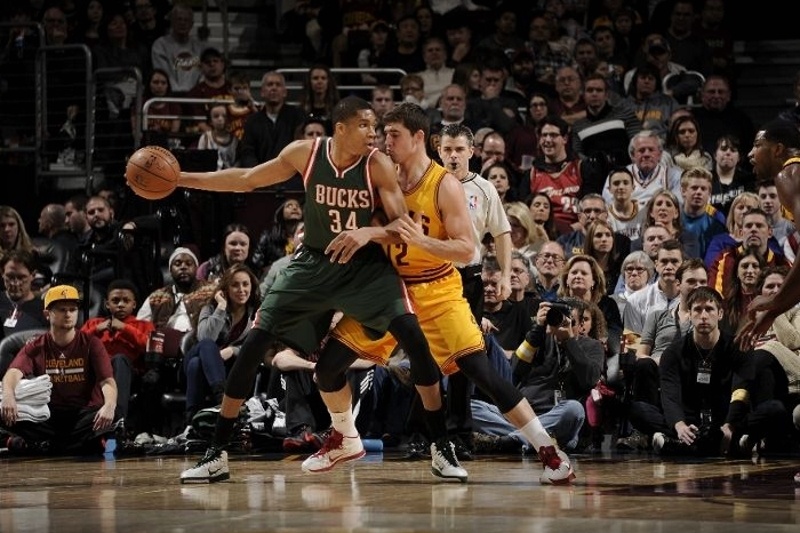 Μιλγουόκι Μπακς: Πέρασαν από Οχάιο με θετικό Αντετοκούνμπο (video)