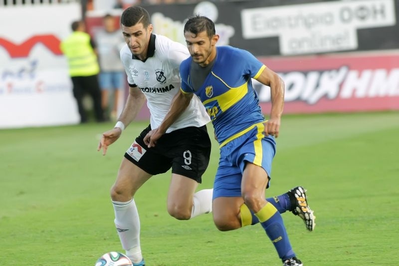 Πανιώνιος: «Βλέπει» και Κόρμπο, Μπακασέτα