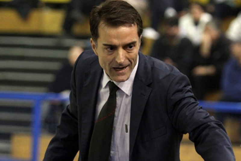 Κουστένης: «Τίποτα να χάσουμε με Παναθηναϊκό»