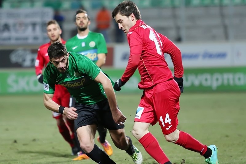 Πανθρακικός: Επιστροφή για Παπαγεωργίου