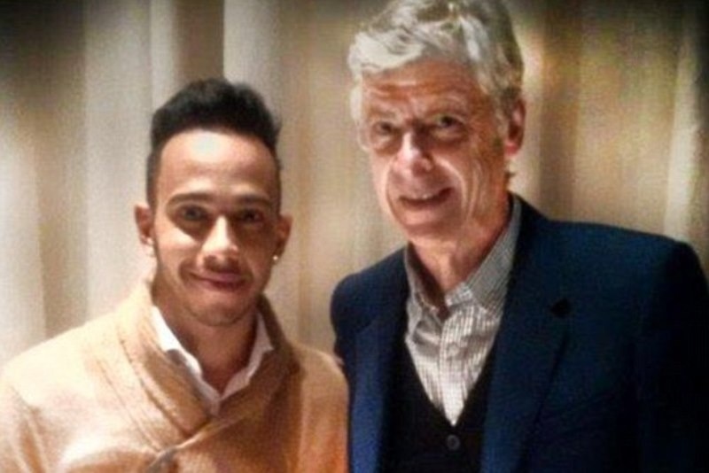 Μερσέντες: Συνάντηση Χάμιλτον, Ρόζμπεργκ με… Βενγκέρ και καλλονές (photos)