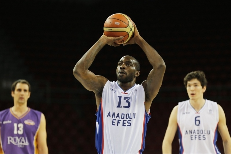 Αναντολού Εφές: Ζεστάθηκαν... για Ολυμπιακό, Λάσμε και Περπέρογλου (photos)