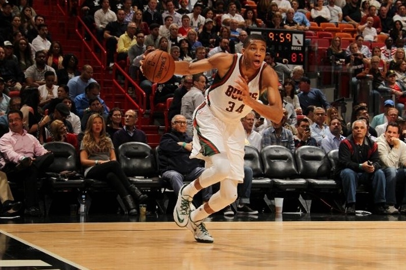 Μιλγουόκι Μπακς: Πέρασαν από Μαϊάμι με ορεξάτο Αντετοκούνμπο (videos)