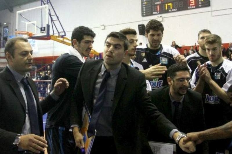 Κόροιβος Αμαλιάδας: Καρέ απουσιών