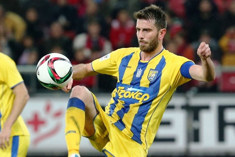 Μαλεζάς: «Σούπερ παίκτης ο Σαντάνα»