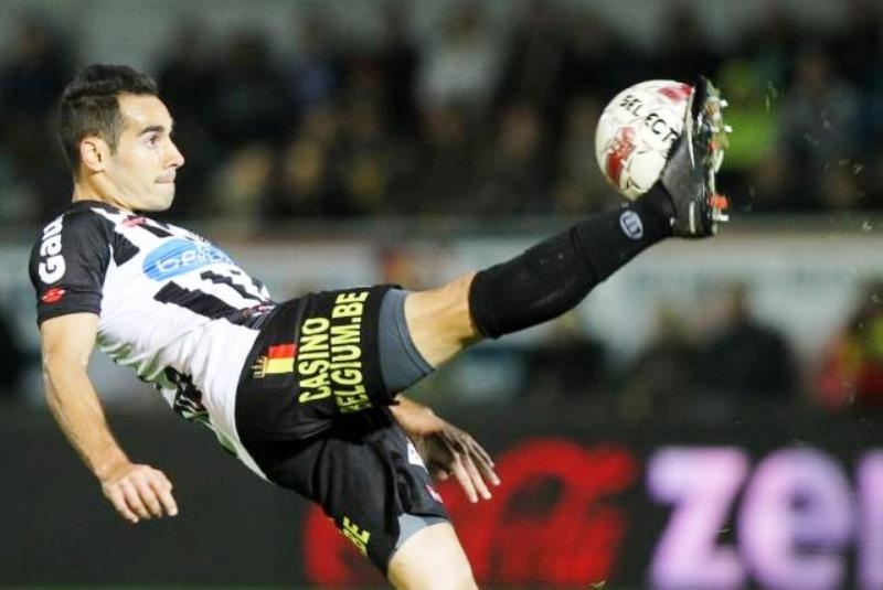 Σαρλερουά: Γκολάρα κατά… λάθος από Μαρίνο (video)