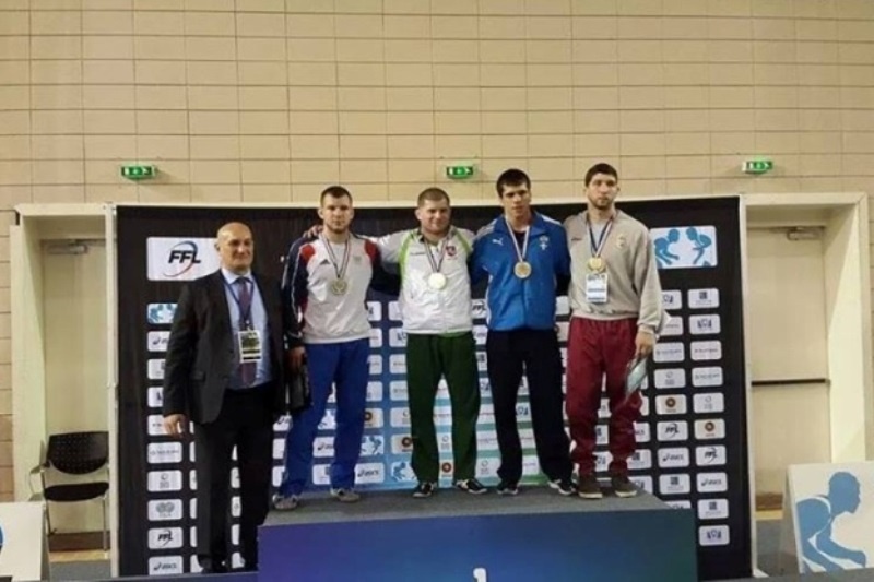 Πάλη: «Χάλκινος» ο Πρεβολαράκης στο Παρίσι