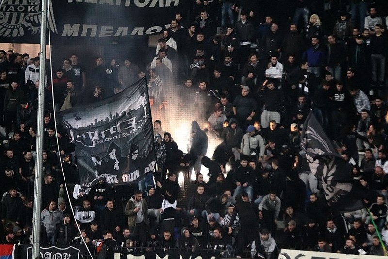 ΠΑΟΚ: Γιούχα και… πέσιμο στην Τούμπα