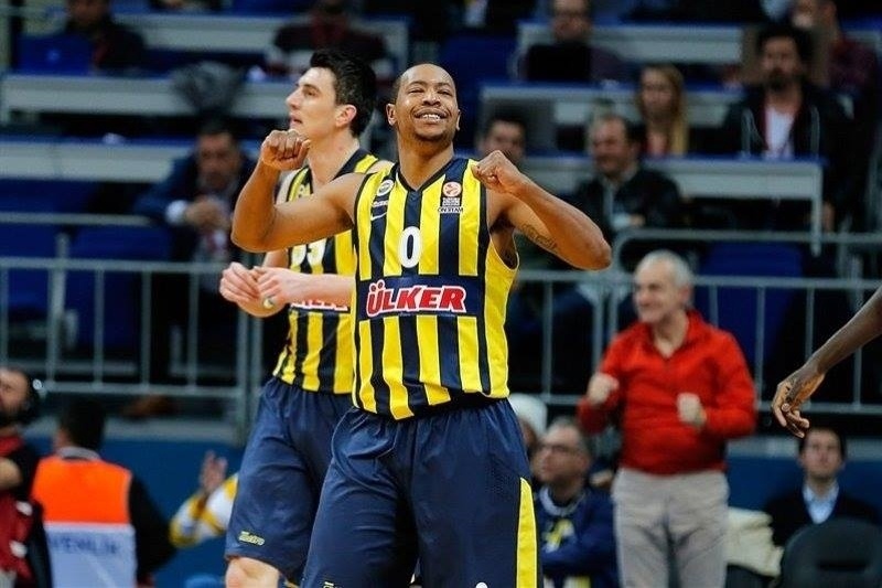 Ευρωλίγκα: Αυτή είναι Φενέρ! (videos)