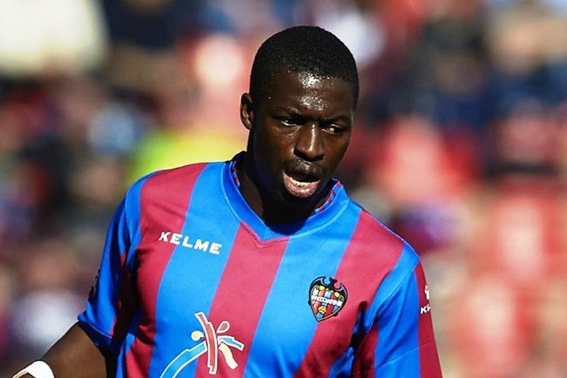 Ολυμπιακός: Νέα σενάρια για Ντιόπ