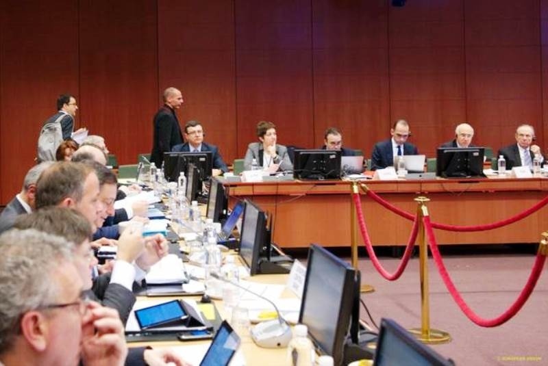Το ύποπτο παιχνίδι των Γερμανών με τα δυο σχέδια συμφωνίας