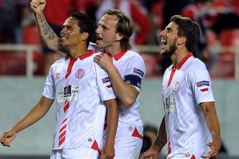 Παίρνει προβάδισμα η Σεβίλλη